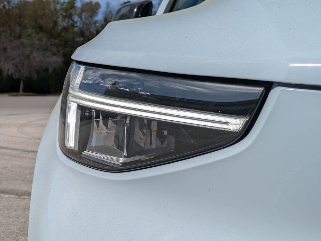 New 2026 Volvo XC40 B5 Plus w/ Protection Package Premier AWD/4WD image 10