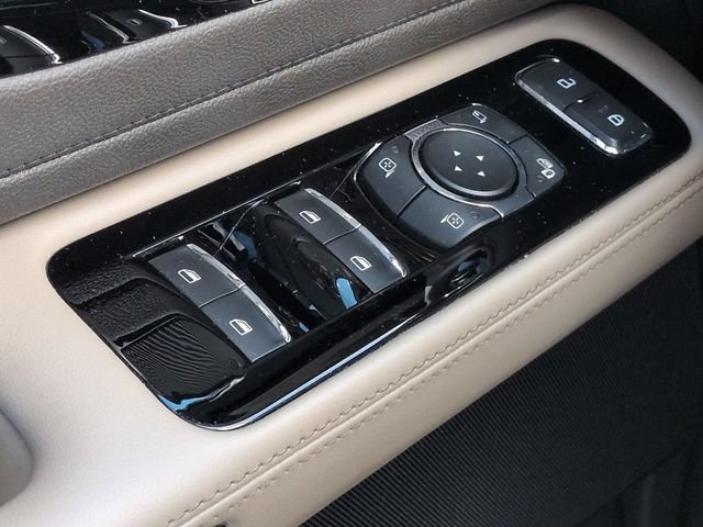 Used 2023 Lincoln Aviator Reserve w/ Equipment Group 201A AWD/4WD image 32
