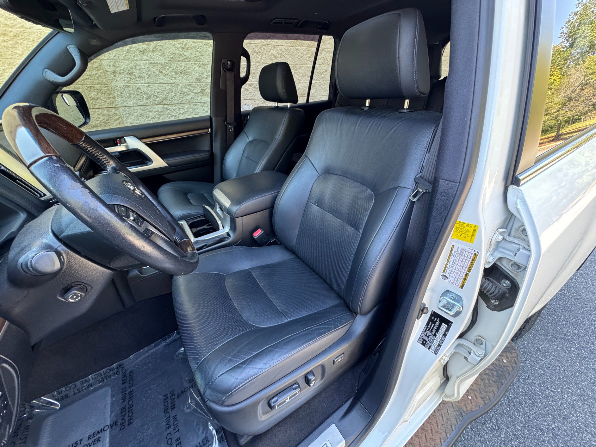 Used 2020 Toyota Land Cruiser Heritage Edition AWD/4WD image 29
