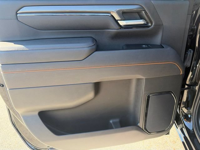 Used 2025 GMC Sierra 2500 AT4 AWD/4WD image 26