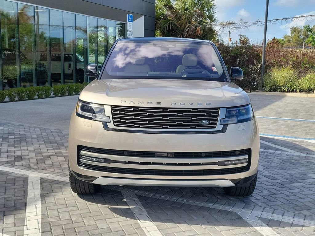 Certified 2023 Land Rover Range Rover SE AWD/4WD image 8