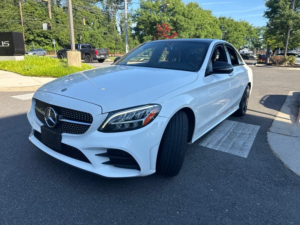 Used 2019 Mercedes-Benz C 300 4MATIC Sedan image 3