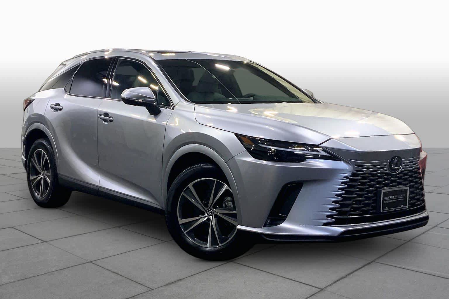 Used 2025 Lexus RX 350 Premium w/ Convenience Package AWD/4WD image 3