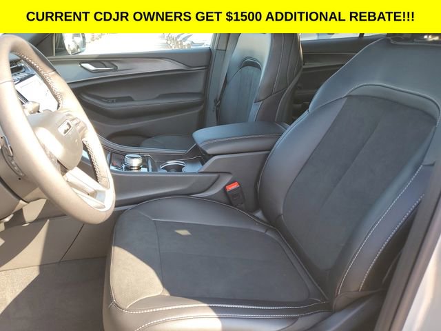 New 2025 Jeep Grand Cherokee L Altitude image 15