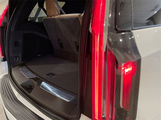 Certified 2023 Cadillac Escalade Sport w/ Touring Package image 15