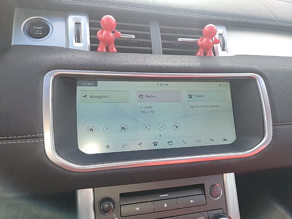 Used 2017 Land Rover Range Rover Evoque SE Premium image 30