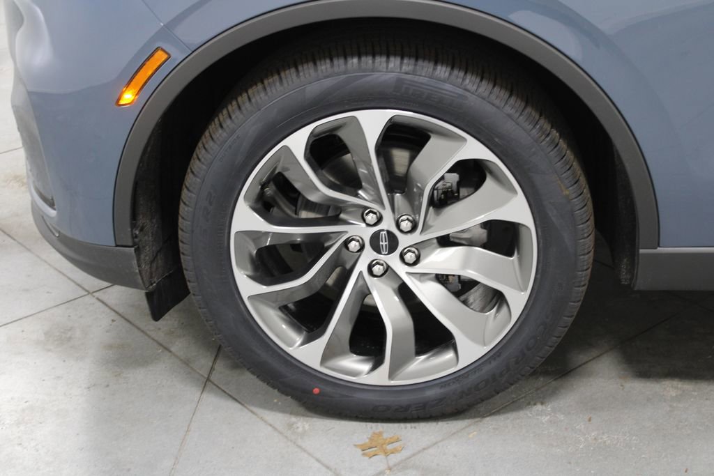 New 2026 Lincoln Aviator 2WD image 18