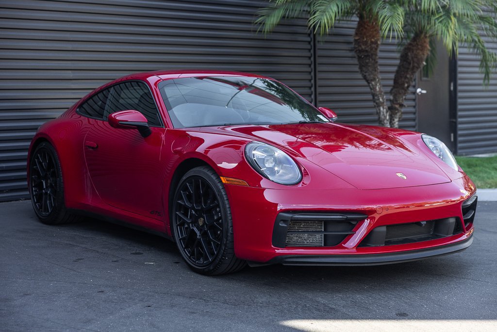Certified 2024 Porsche 911 Carrera GTS RWD image 6