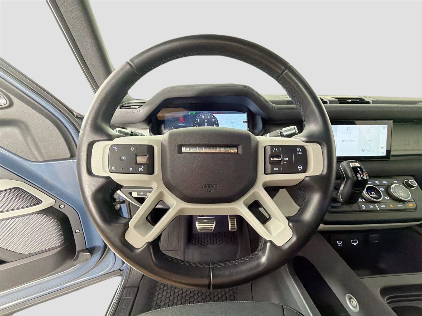 Certified 2021 Land Rover Defender 110 SE AWD/4WD image 11