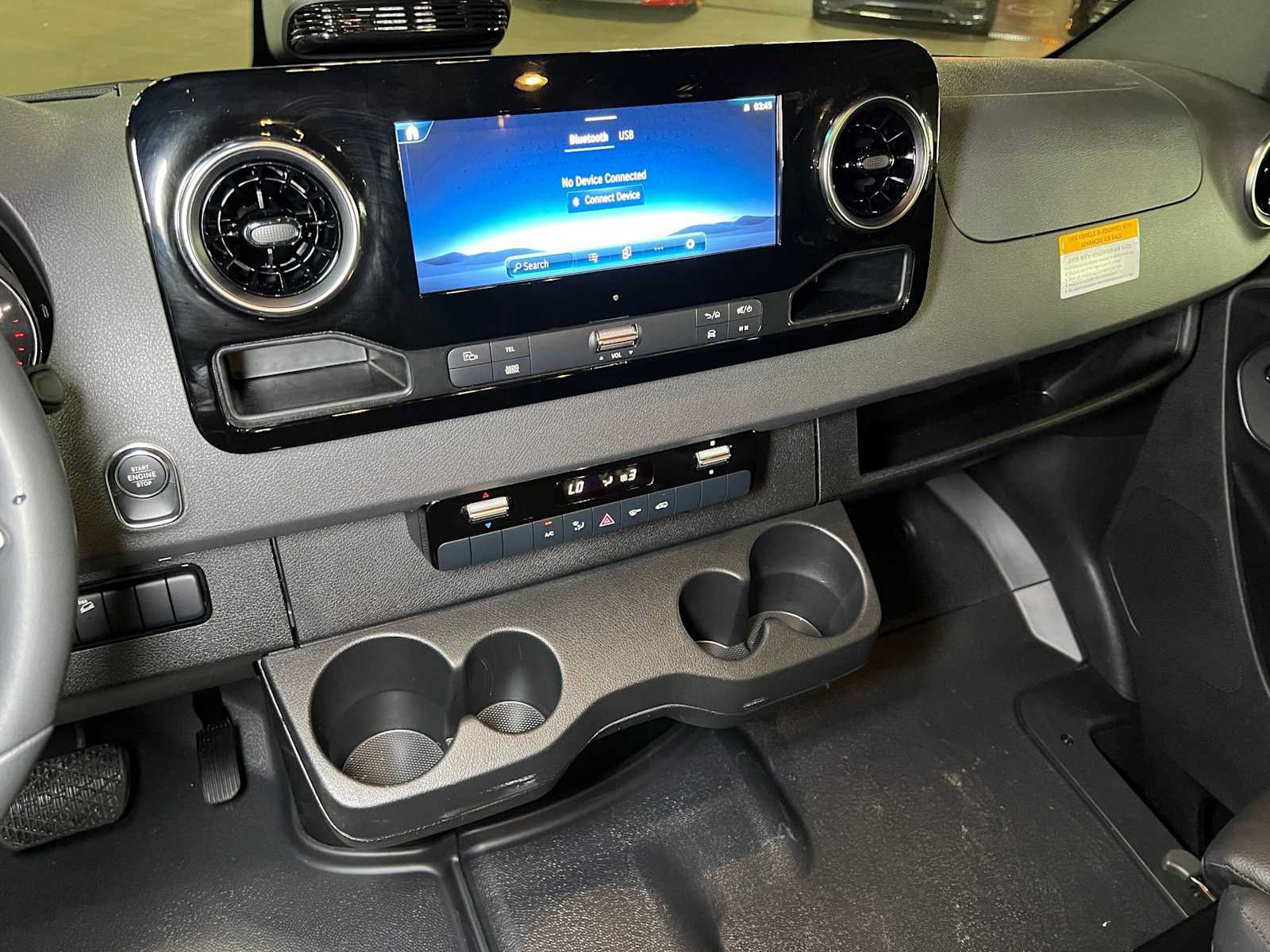 Used 2026 Mercedes-Benz Sprinter 2500 image 30