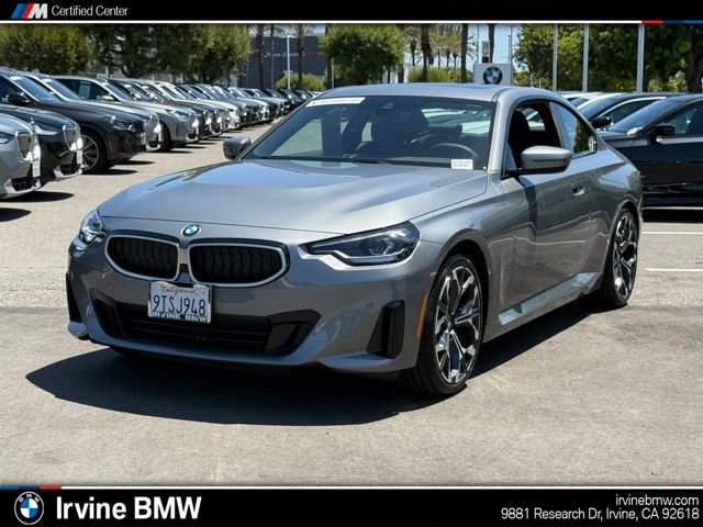 Used 2025 BMW 230i Coupe w/ Convenience Package RWD image 1