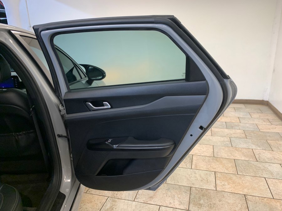 Used 2022 Kia K5 GT-Line FWD image 44