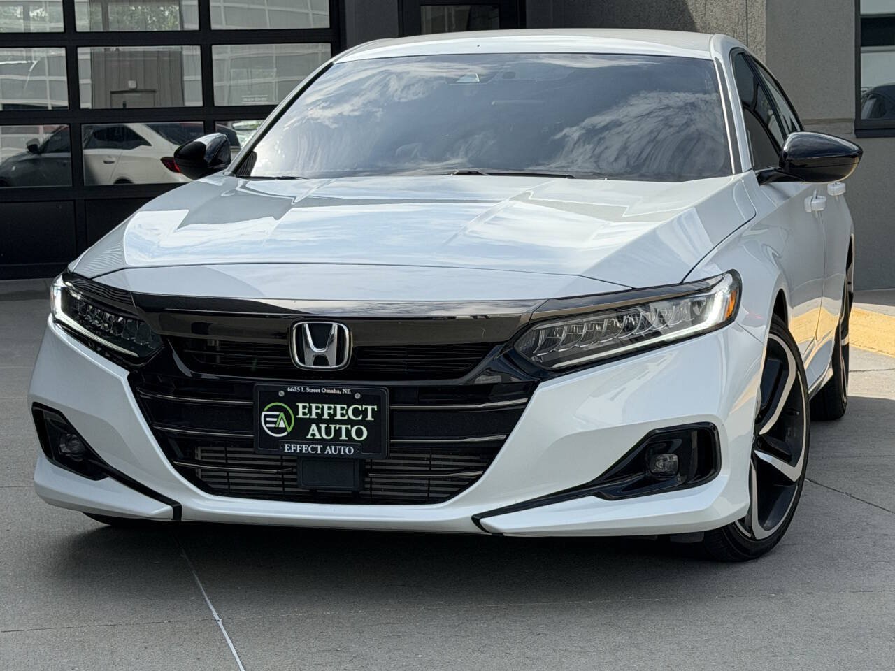 Used 2021 Honda Accord Sport image 3