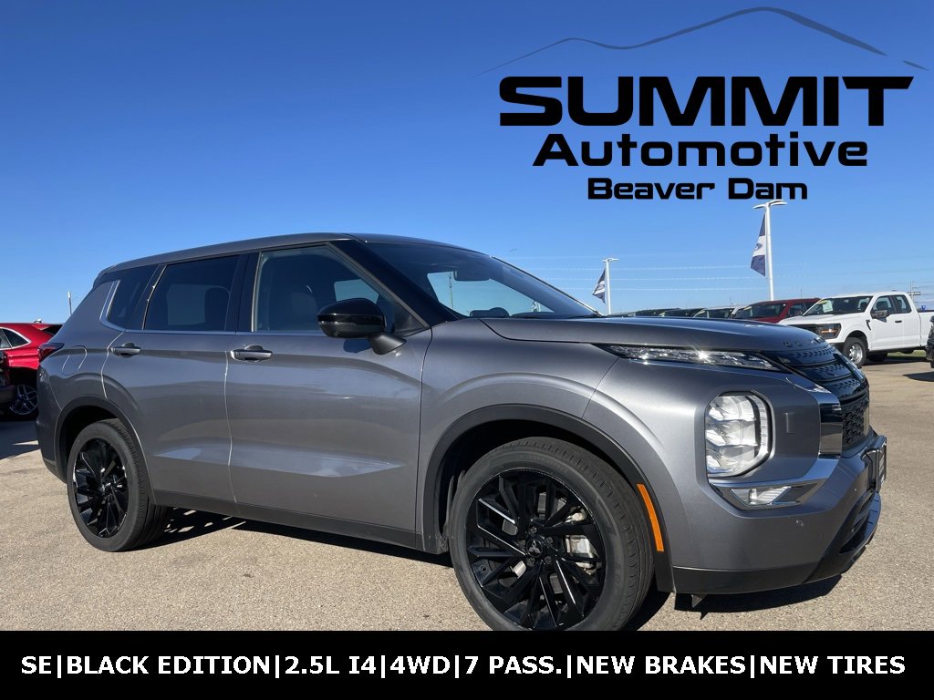Used 2023 Mitsubishi Outlander SE Black Edition