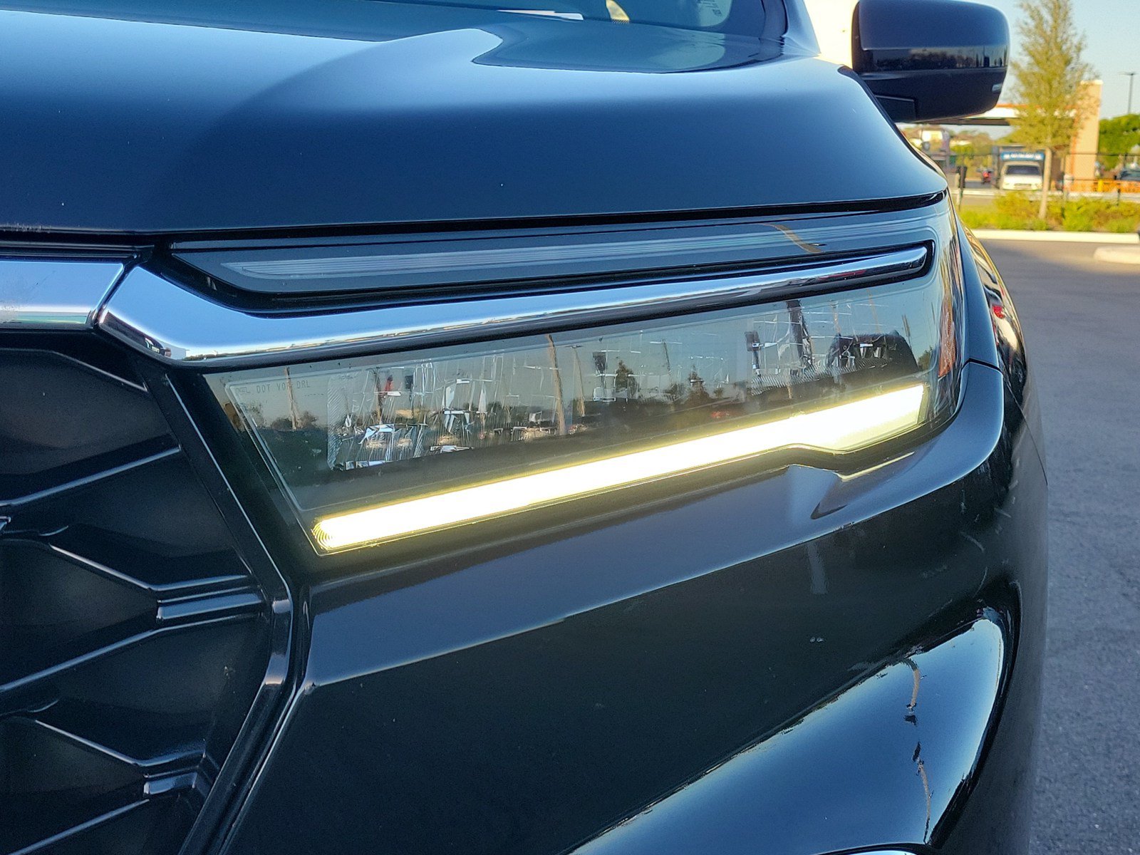Used 2024 Honda Pilot Touring image 10