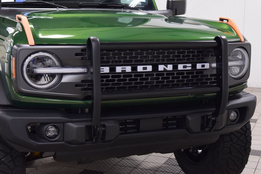 Used 2025 Ford Bronco Badlands AWD/4WD image 13