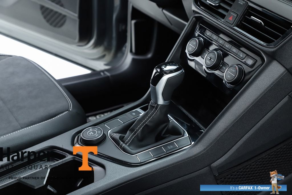 Used 2024 Volkswagen Taos SE w/ Panoramic Sunroof Package image 33