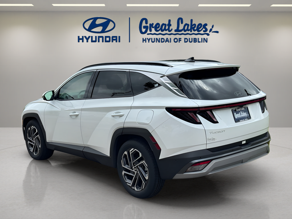 Used 2025 Hyundai Tucson Limited FWD image 3