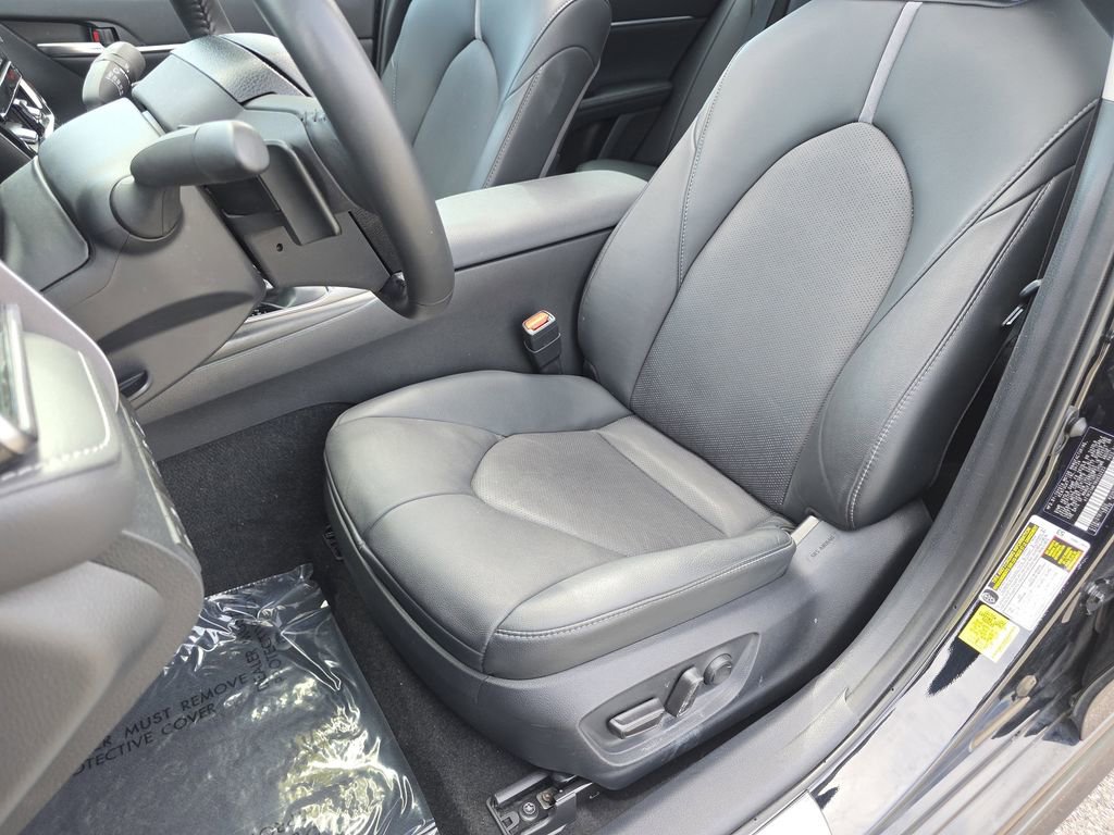 Used 2024 Toyota Camry XSE w/ Cold Weather Package image 16