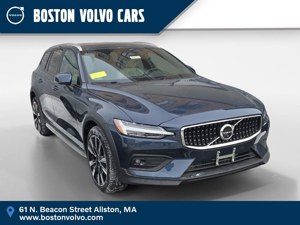 New 2026 Volvo V60 B5 Cross Country Ultra w/ Protection Package Premier image 1