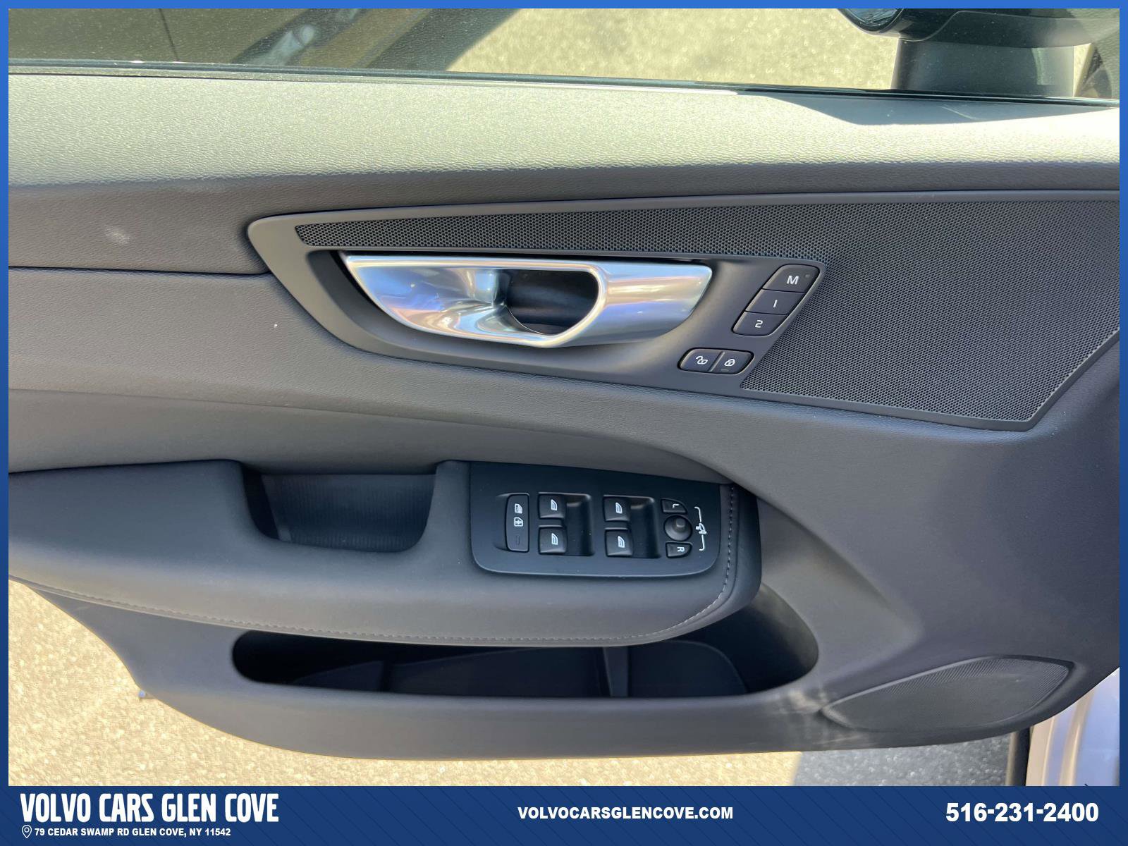 Used 2026 Volvo XC60 B5 Plus w/ Protection Package Premier AWD/4WD image 14