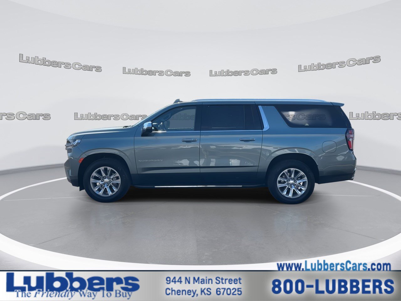 Used 2023 Chevrolet Suburban Premier image 5