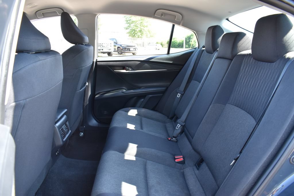Used 2025 Toyota Camry LE FWD image 29