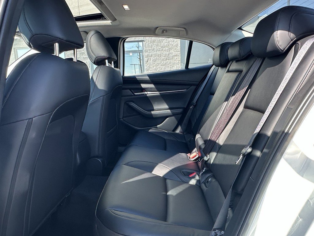 New 2026 MAZDA MAZDA3 2.5 S Sedan w/ Preferred Pkg image 7