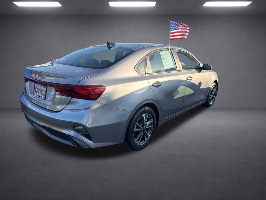 Used 2023 Kia Forte LXS FWD image 13