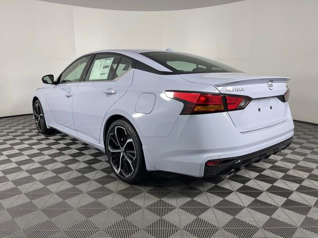 New 2025 Nissan Altima 2.5 SR w/ SR Premium Package image 7