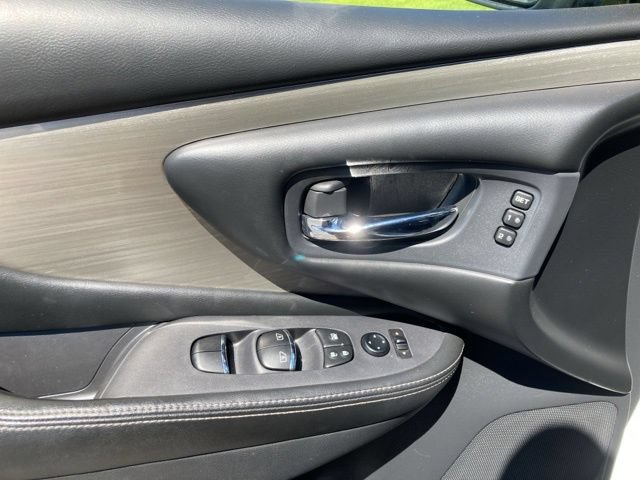 Used 2018 Nissan Murano SL AWD/4WD image 12