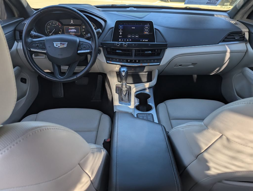 Used 2020 Cadillac CT4 Premium Luxury RWD image 17