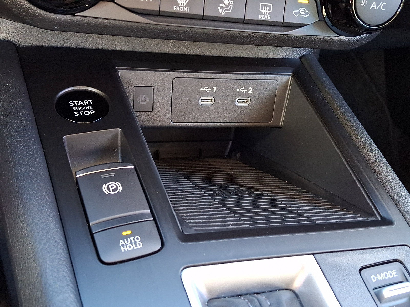 Used 2026 Nissan Kicks SV w/ Charging Package AWD/4WD image 24
