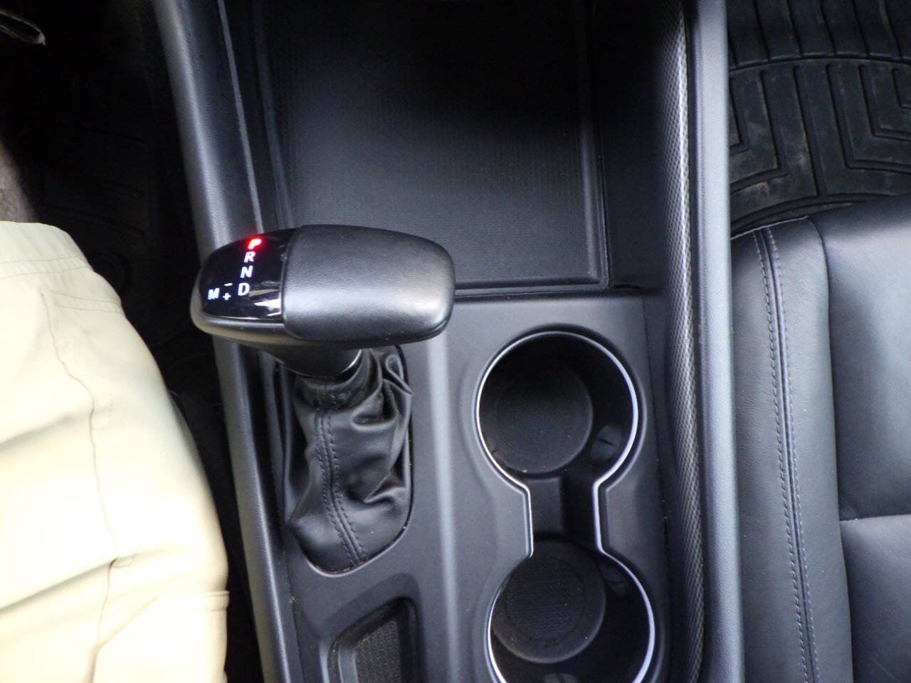 Used 2022 Dodge Durango GT w/ Blacktop Package AWD/4WD image 28