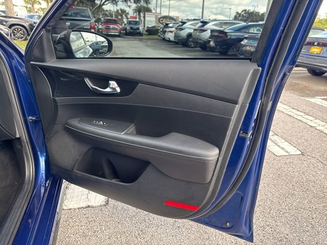 Used 2021 Kia Forte GT-Line image 13