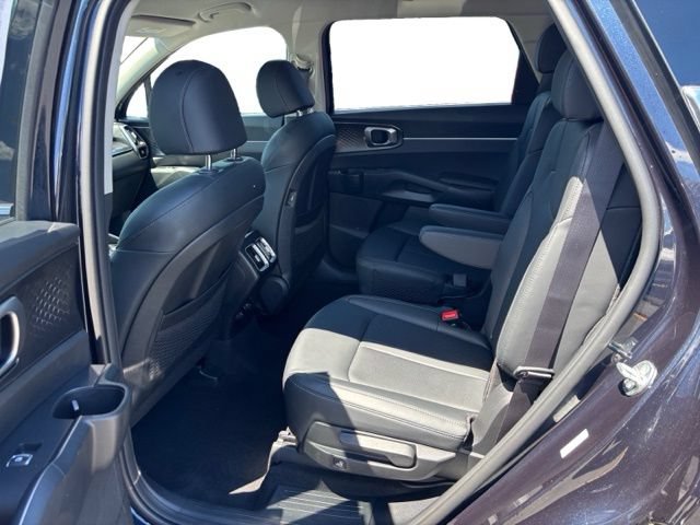 Certified 2023 Kia Sorento EX AWD/4WD image 12