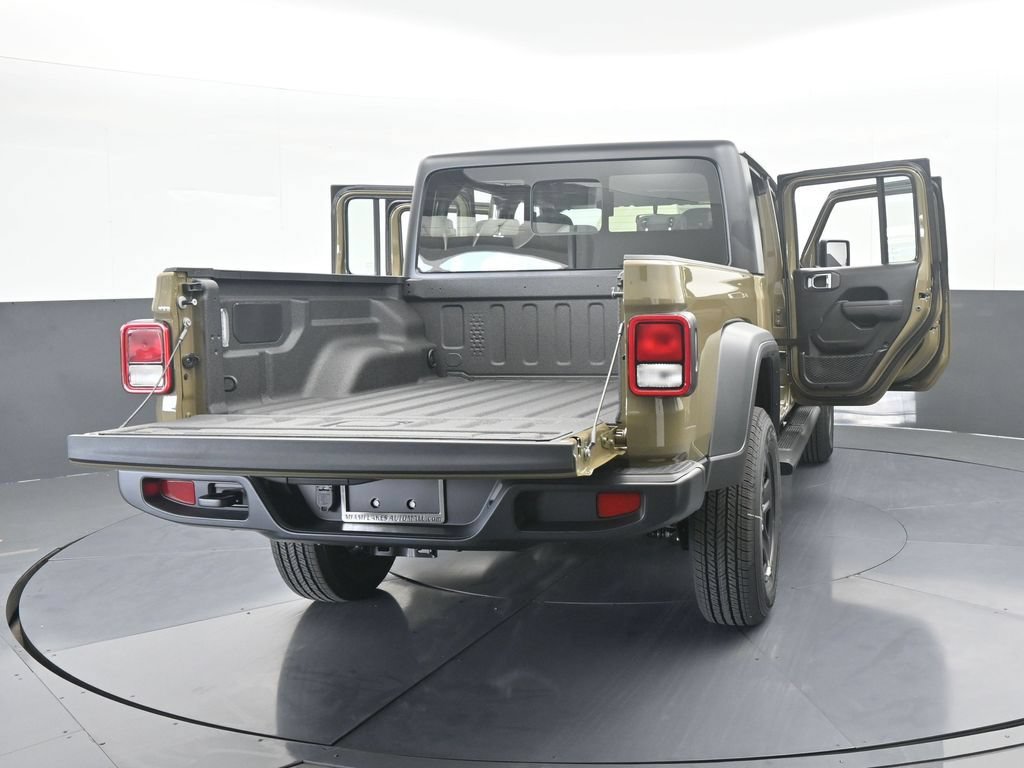 New 2026 Jeep Gladiator Sport AWD/4WD image 66