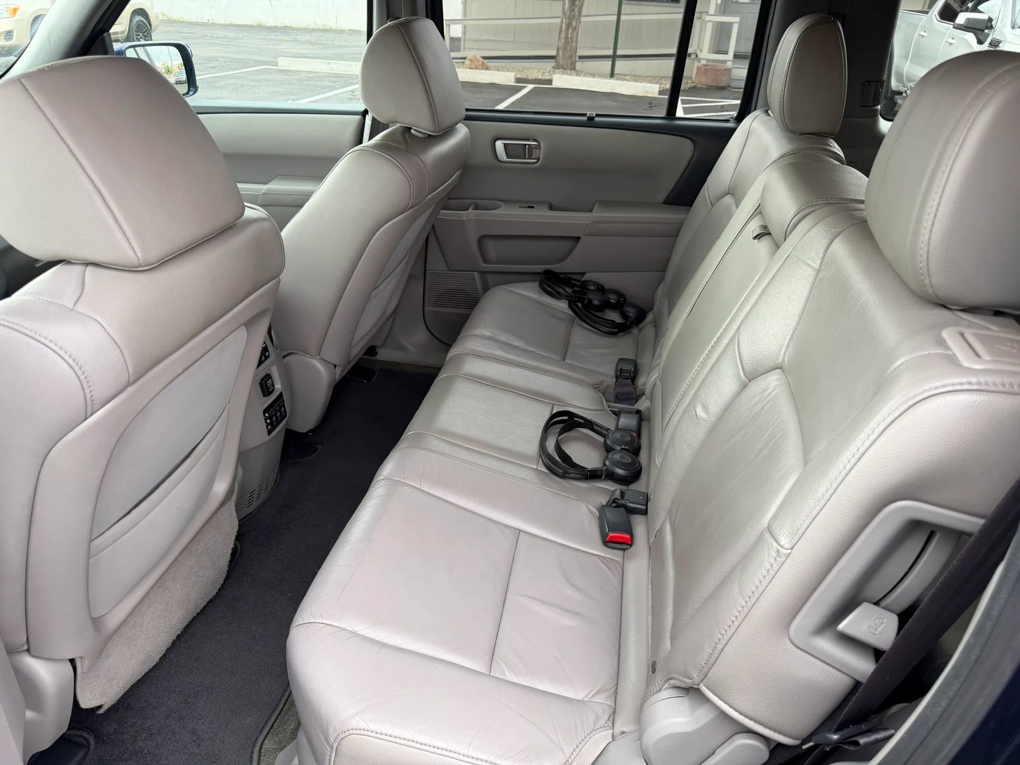 Used 2015 Honda Pilot Touring image 25