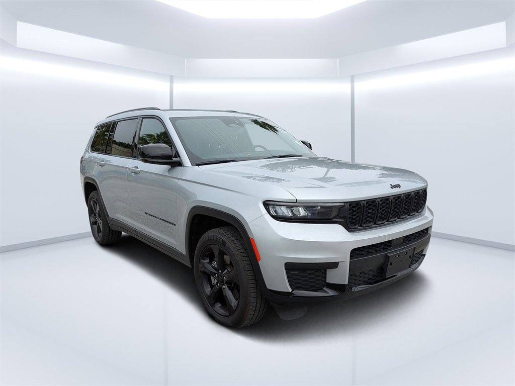 Used 2023 Jeep Grand Cherokee L Laredo