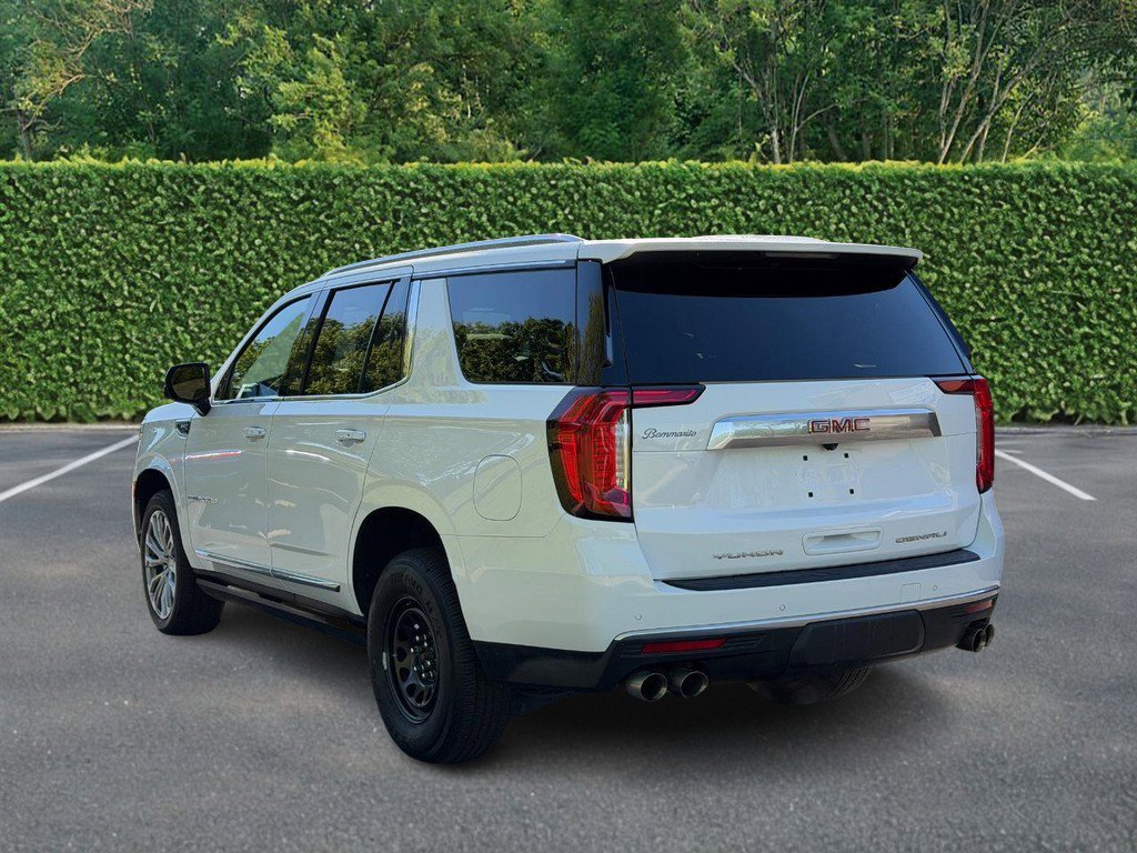 Used 2023 GMC Yukon Denali AWD/4WD image 6
