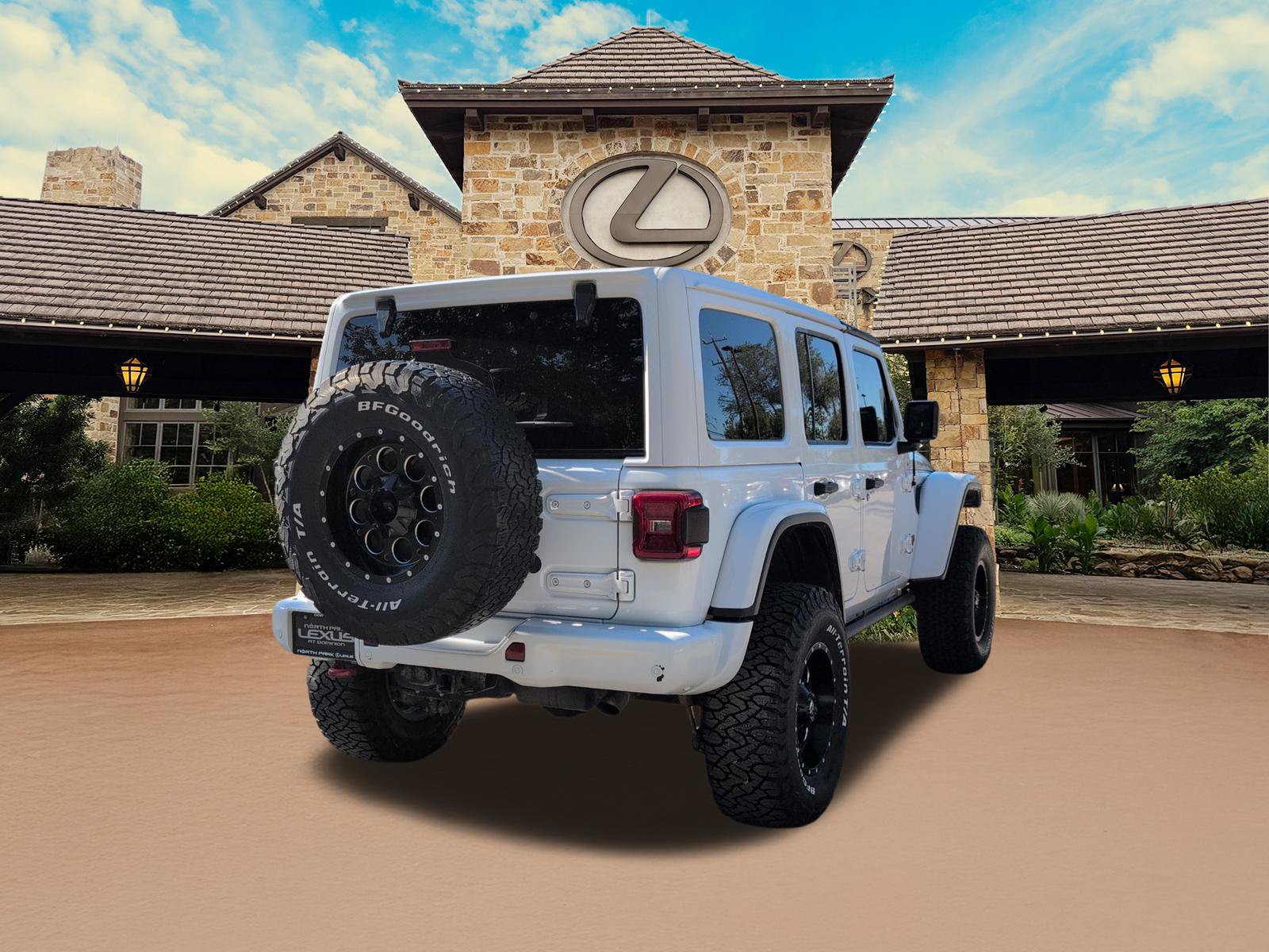 Used 2021 Jeep Wrangler Unlimited Rubicon AWD/4WD image 2