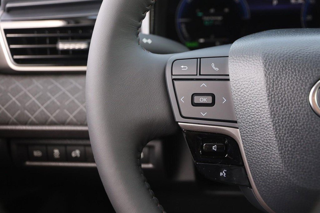 New 2026 Toyota Camry XLE image 12