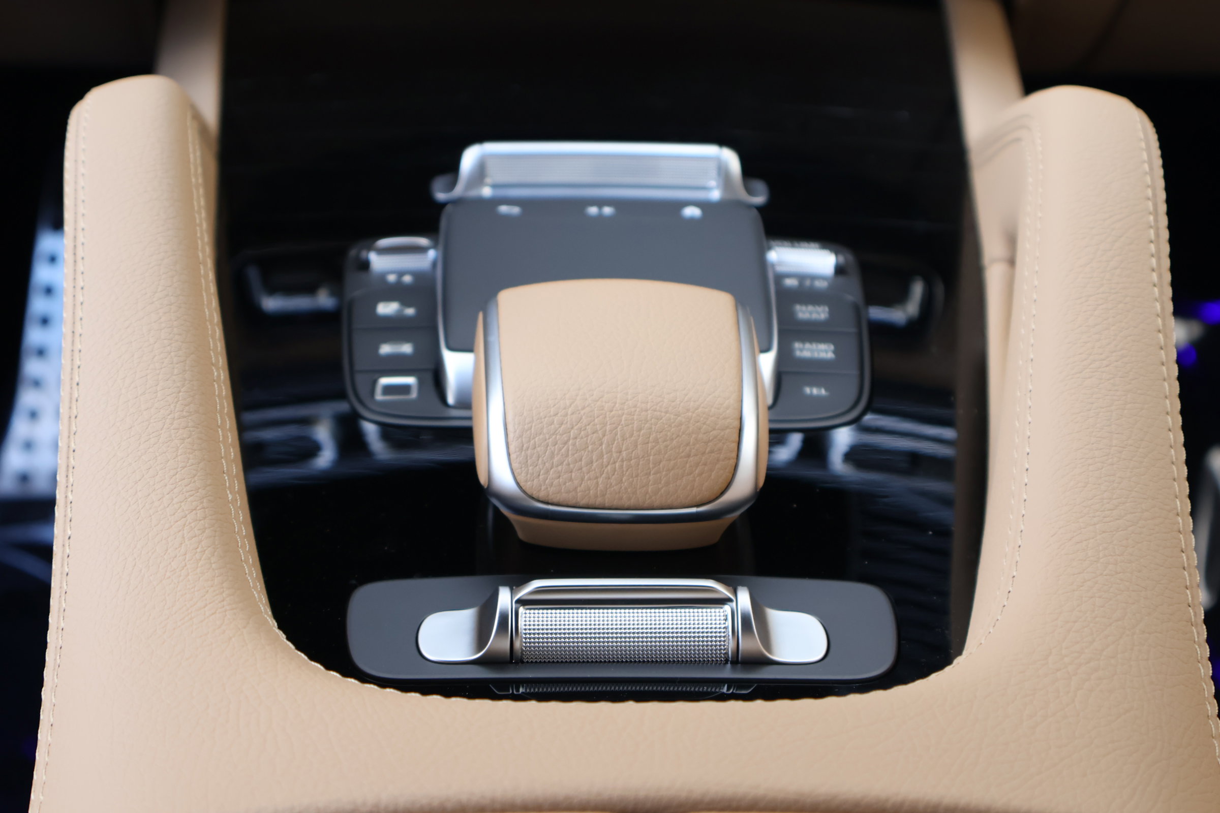 New 2026 Mercedes-Benz GLS 580 4MATIC image 22
