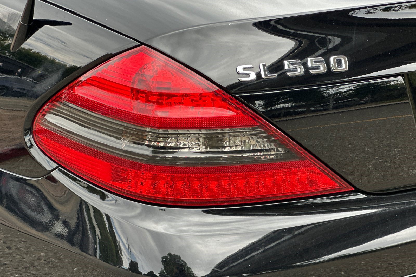 Used 2012 Mercedes-Benz SL 550 image 30