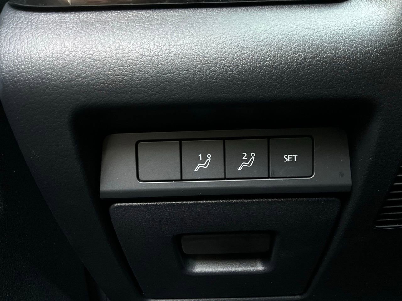 Used 2025 MAZDA CX-30 AWD 2.5 S w/ Preferred Package image 24