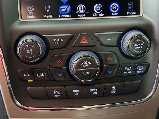 Used 2016 Jeep Grand Cherokee Limited 75th Anniversary AWD/4WD image 16