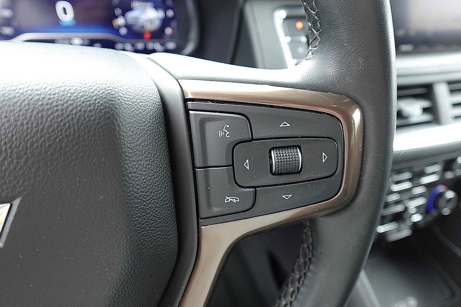 Used 2023 Chevrolet Tahoe High Country w/ Premium Package image 18