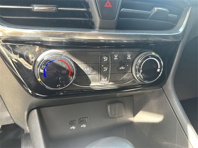 Certified 2024 Buick Encore GX Sport Touring image 17