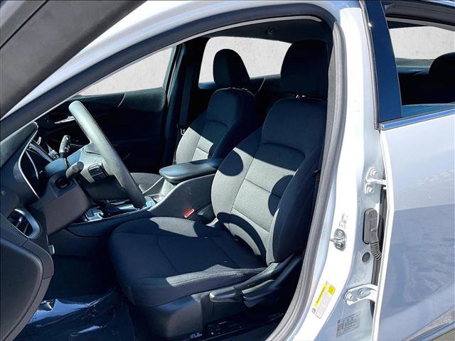 Used 2024 Chevrolet Malibu LS image 23