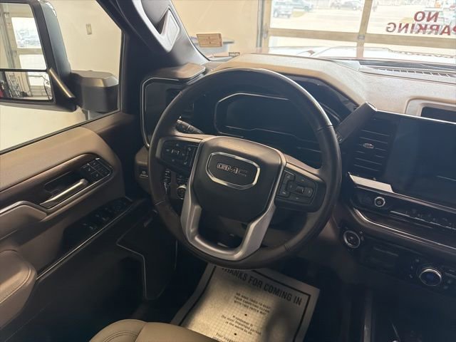 Used 2024 GMC Sierra 3500 SLT w/ SLT Premium Package image 33